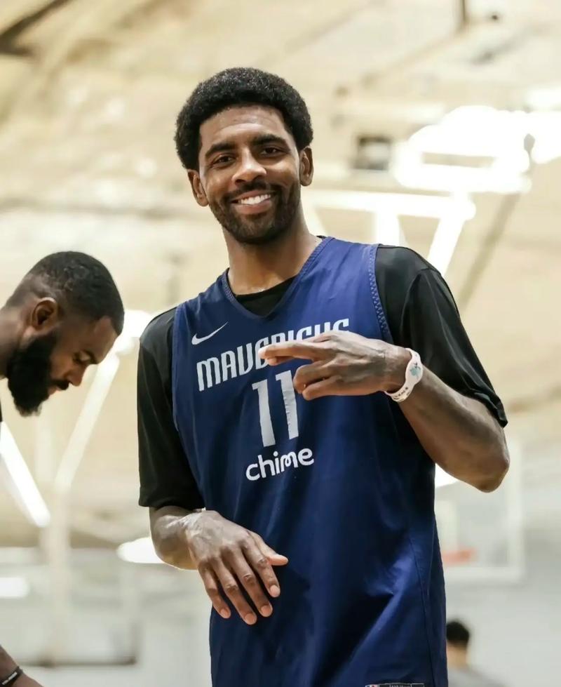 西卡：每一场胜利都十分宝贵，赫夫在防守端始终发挥巨大作用