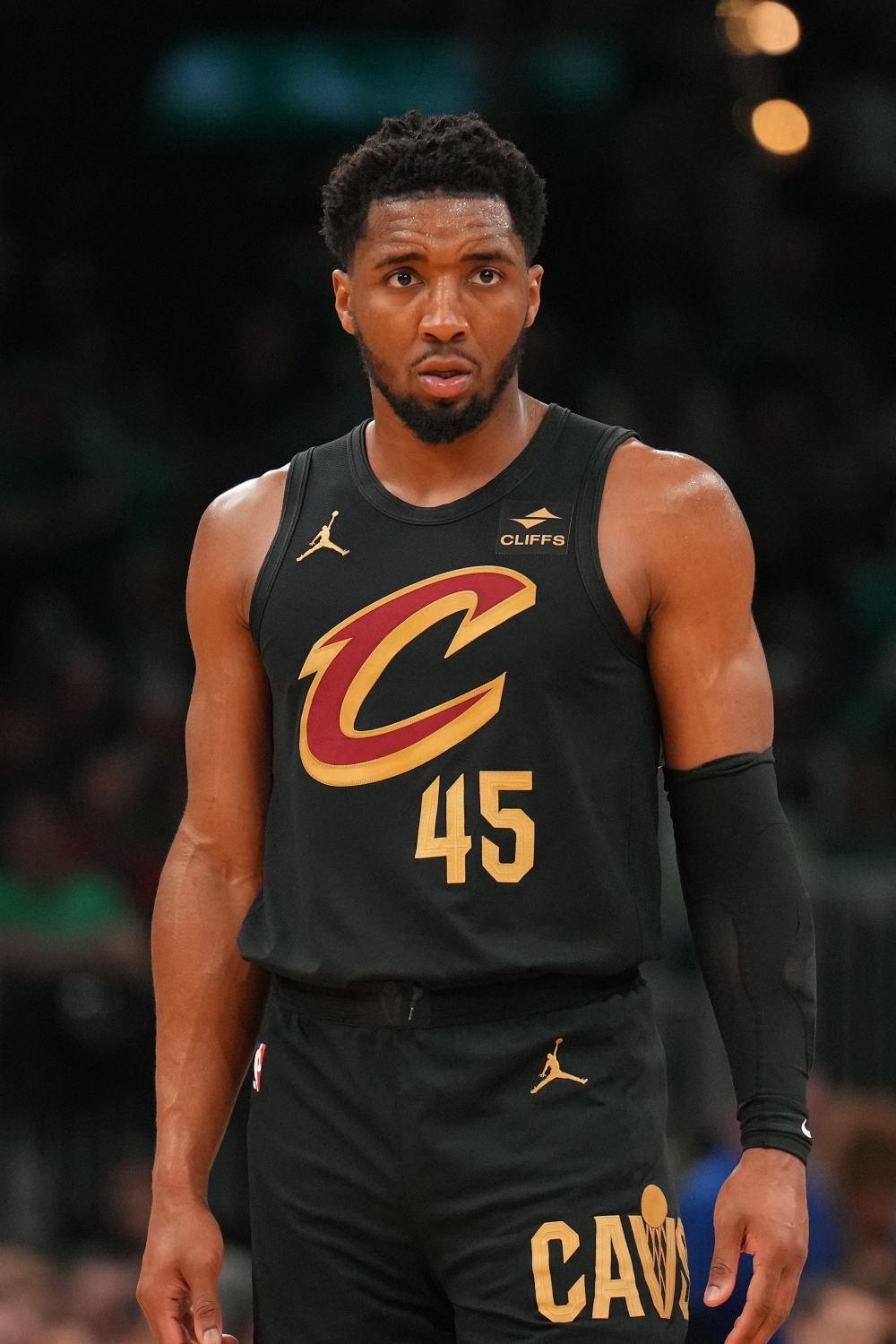 中后卫极限拦截救球队一命