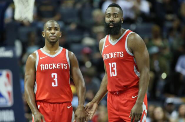 湖人末节连续得分，锁定胜局