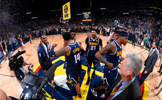 奥尔莫：欧洲杯门线解围是最兴奋时刻；若拿重要冠军就剃光头