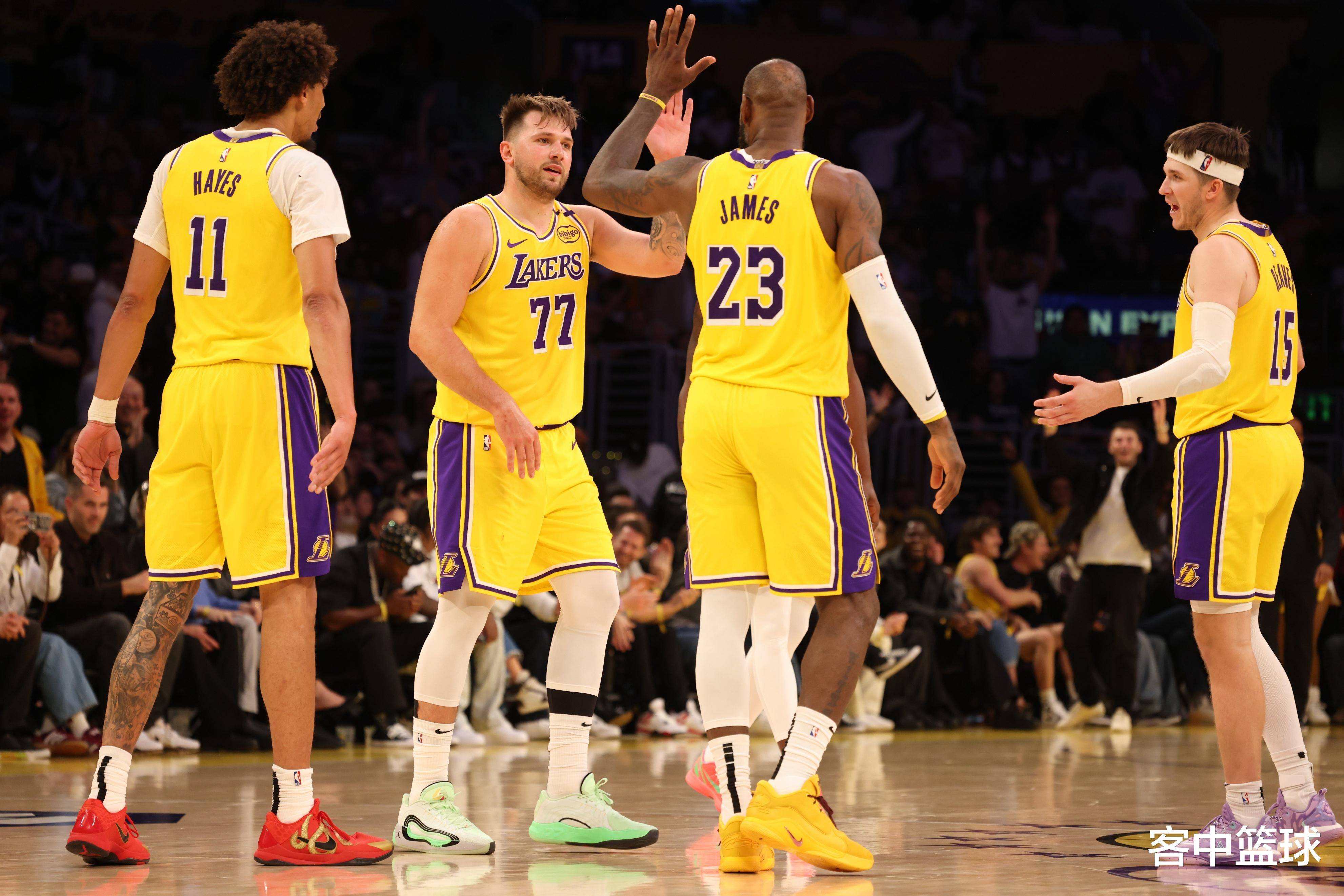 Shams：安东尼·戴维斯计划在今天对阵湖人的比赛中复出