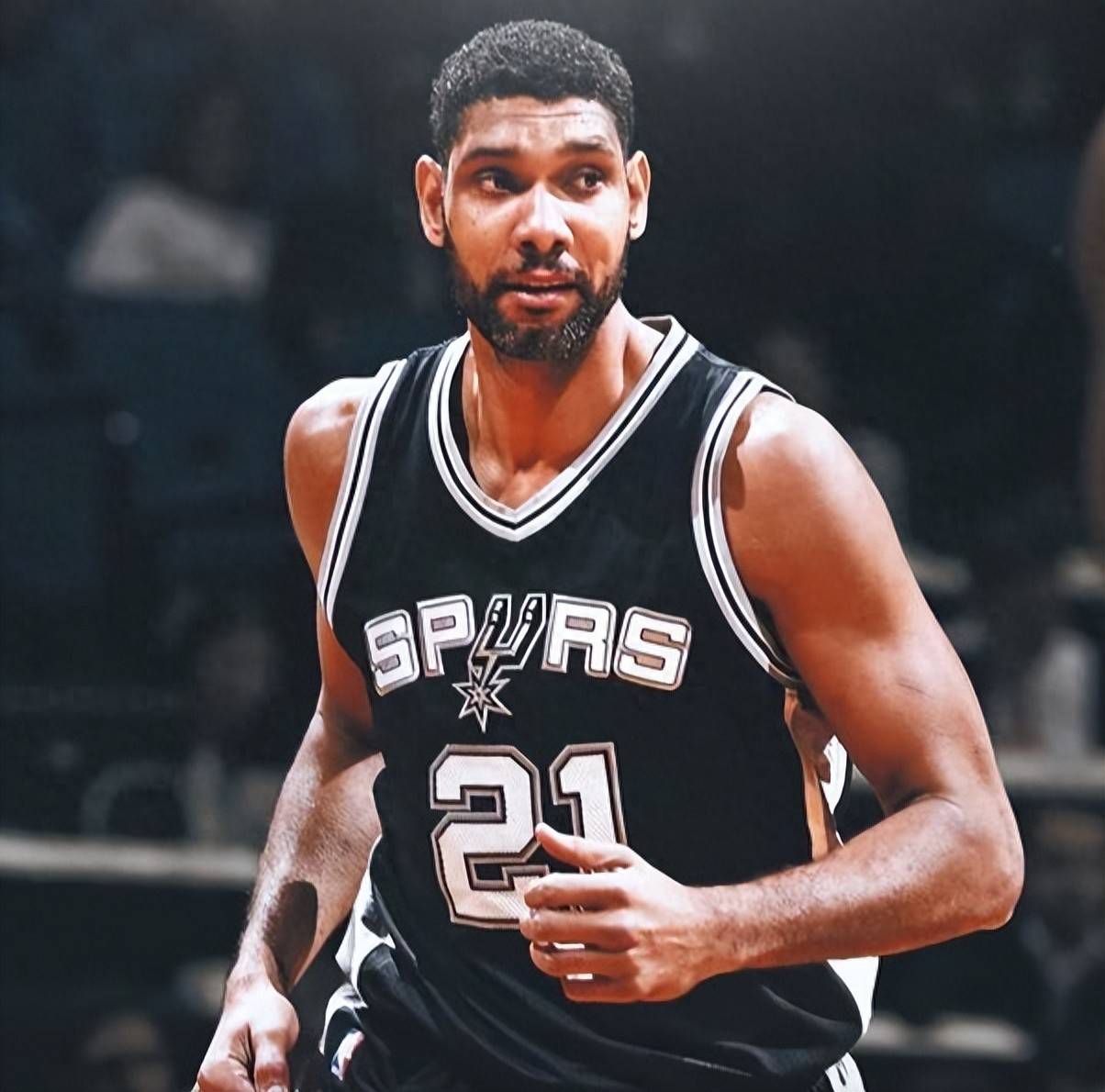 篮协发布声明：严厉打击针对女篮教练员和运动员的AI造谣行为