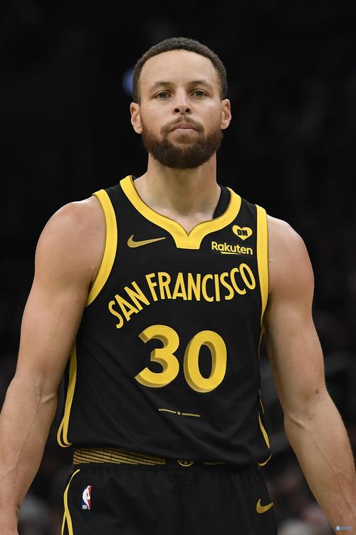 都体：热那亚有意签回佩林，德罗西寻求经验丰富的更衣室领袖