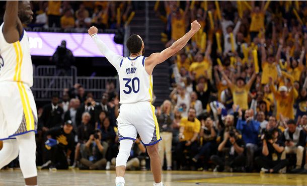 阵容齐整！雄鹿今日战活塞：字母哥&小波特等均可出战